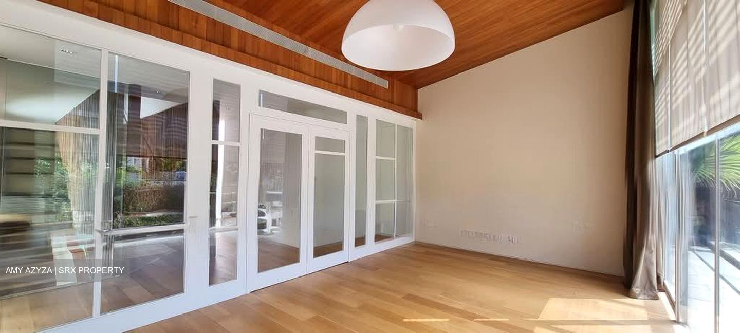 Sentosa Cove (D4), Detached #548005351